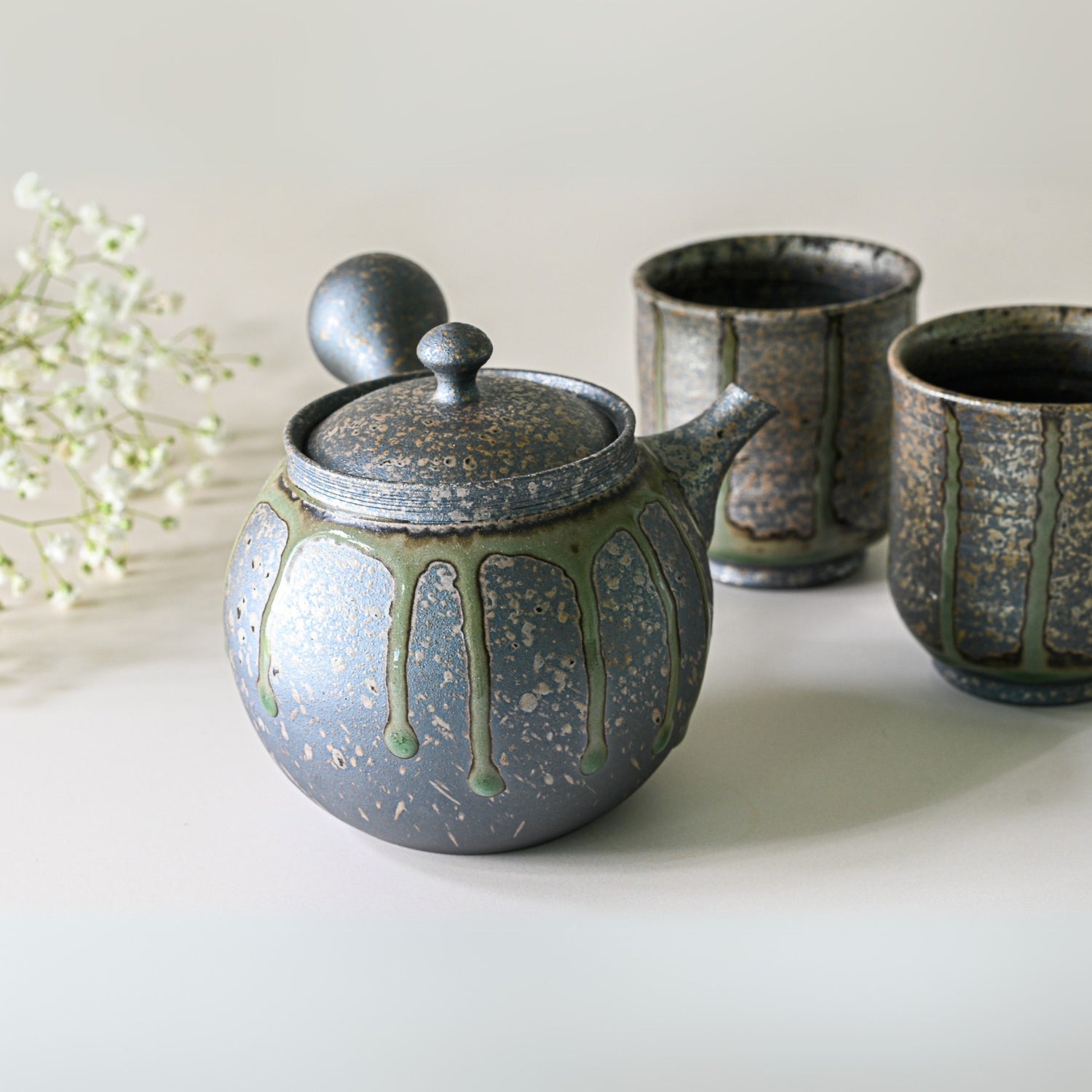 Japanese Kyusu Set - Teapot with Filters (230ml) and Two Cups by Aprika Life