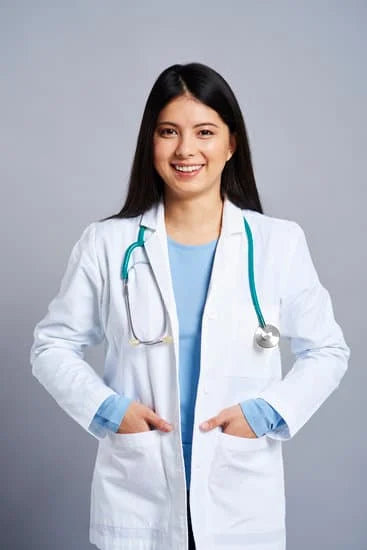 Dr. Kübra Özmen - Notoloji Uzmanı - Psikolog